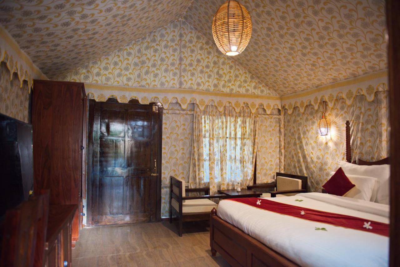 Wild Rose Resort & Spa Pushkar Exterior photo