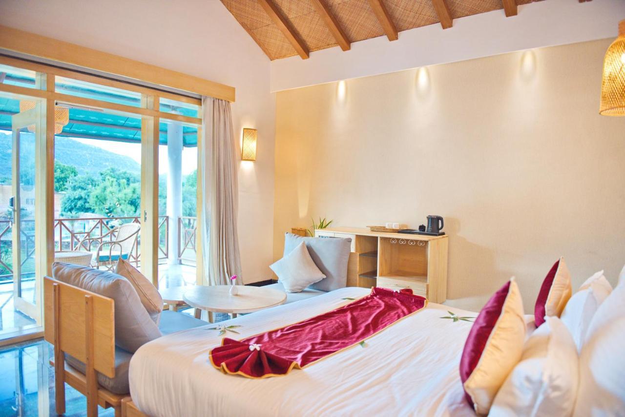 Wild Rose Resort & Spa Pushkar Exterior photo